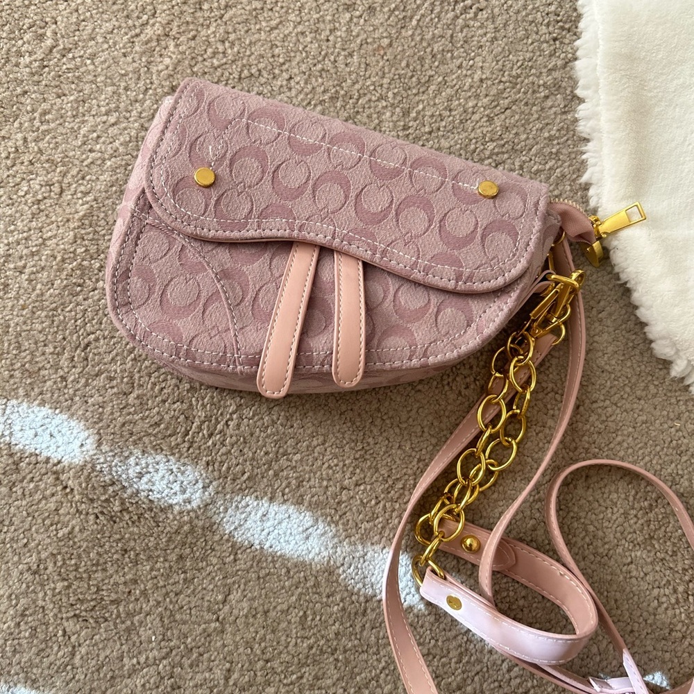 Elegant Pink Designer Shoulder Bag